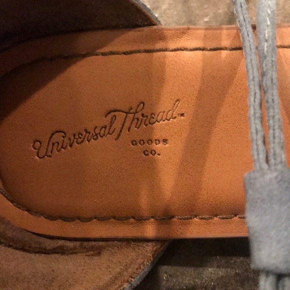 Universal Thread Blue Suede Strappy Sandals! Sz 10 - Picture 3 of 6